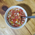 El cooksnap de Victoria Castellis cuando hizo Salsa criolla argentina.