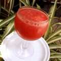 صورة من 🍓🍓 ام اسلام 🍓🍓، شاركها بعد تجربة وصفة عصير🍹 الدلاع 🍉والليمون 🍋المنعش و الرائع 🍓🍹🍷