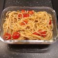 Szandi Cooksnap-ja, amikor elkészítette a(z) Spagetti koktélparadicsommal, mozzarellával, friss bazsalikommal receptet.
