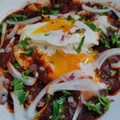 El cooksnap de ilianaGatto cuando hizo Chilaquiles muy rojos, a los 3 chiles 🌶️🍅🍲.
