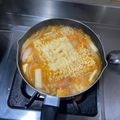 蔡芳宜 的 韓式泡菜豆腐鍋 cooksnap