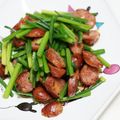 Nancy Chou 的 韭菜花炒豬肉腸 cooksnap