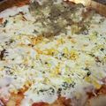 El cooksnap de Cecii Bratz ♥ cuando hizo Pizza Casera 🍕 👌😋.