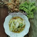Cooksnap Nur Nadiah semasa beliau membuat Sayur Kubis Oyster Sauce.