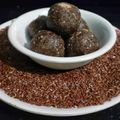 Chanda shrawan Keshri का कुकस्नैप जब उन्होंने अलसी ड्राई फ्रूट्स लड्डू (alsi dry fruits ladoo recipe in Hindi) बनाया था।
