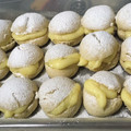 El cooksnap de Maria Lourdes Lopez cuando hizo Facturas: Miguelitos con Dulce de leche o Crema Pastelera.