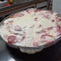 El cooksnap de Camila Alejandra cuando hizo Kuchen sureño también conocido con alemán ☺️😏🍓🍓.