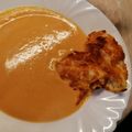 Farkas Lány Cooksnap-ja, amikor elkészítette a(z) Édesburgonya krémleves sajtchips-sel🥣🧀 receptet.