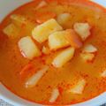 Mónika Gyurászné Cooksnap-ja, amikor elkészítette a(z) Fokhagymás krumplileves receptet.