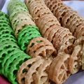 Cooksnap dari Julia"Revy" untuk resep 4. Kue kembang goyang wijen renyah anti gagal