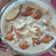 Twinkle Khana का कुकस्नैप जब उन्होंने स्ट्रॉबेरी आइसक्रीम मिल्क शेक (Strawberry Icecream milk shake recipe in Hindi) बनाया था।