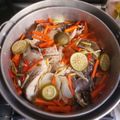 Cooksnap Airie semasa beliau membuat Siakap Stim.