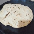 Amber Fawad's cooksnap of when they made Perfect gol roti.