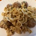 Pearl Perez-Crooks's cooksnap of when they made Swedish Meatballs.