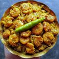 Nandini Mukherjee Ghosh's cooksnap of when they made চিংড়ি দিয়ে লাউঘন্ট (chingri diye lau ghonto recipe in Bengali).