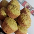 El cooksnap de dañe belen cuando hizo Muffins de harina de arvejas e integral con banana y nueces.