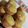 El cooksnap de dañe belen cuando hizo Muffins de harina de arvejas e integral con banana y nueces.