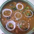 Apeksha sam का कुकस्नैप जब उन्होंने कश्मीरी राजमा मसाला (Kashmiri rajma masala recipe in Hindi) बनाया था।