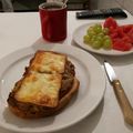 Faltusz Pepe Cooksnap-ja, amikor elkészítette a(z) Gombaszószos melegszendvics receptet.