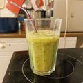 Sánta Rebeka Cooksnap-ja, amikor elkészítette a(z) Kiwi-banán smoothie receptet.