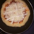 Cooksnap dari Kumala Khair untuk resep Pizza homemade (teflon)