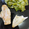 El cooksnap de astrid badia cuando hizo Merluza a la plancha con ajo y perejil.
