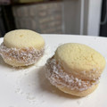 El cooksnap de sabrinalanz cuando hizo Alfajores de Maizena sin manteca.