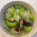 茶米林 的 香菇燒絲瓜（低醣生酮餐）（家常菜）（清冰箱料理）（簡單料理）（一鍋到底料理） cooksnap