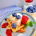Madhu Walter का कुकस्नैप जब उन्होंने बनाना वफ़ल 🧇(Banana waffle recipe in Hindi) बनाया था।