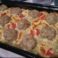 Ancsyka001 Cooksnap-ja, amikor elkészítette a(z) Húsgolyók tejszínnel, burgonyaágyon receptet.
