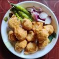 Dr. Pushpa Dixit का कुकस्नैप जब उन्होंने मिक्स वेज मूंग दाल पकौड़ा (mix veg moong dal pakoda recipe in Hindi) बनाया था।