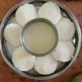 Bina Talati's cooksnap of when they made ઈડલી (Idli Recipe In Gujarati).