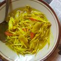 Cooksnap Syii semasa beliau membuat Taugeh goreng ala nasi paku.