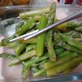 健康小廚臉 的 蒜炒蘆筍 cooksnap