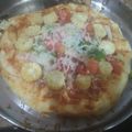 Sharadha Sanjeev's cooksnap of when they made Farm house veg pizza.