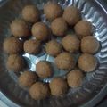 Vidhya Senthil's cooksnap of when they made எள்ளு உருண்டை.