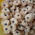 Cooksnap dari Christina dewi Santikara untuk resep Kue Semprit Bunga Ross 1 Kg