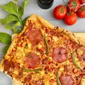 Lisa's cooksnap of when they made Pizza 4 Jahreszeiten mit Knusperboden.