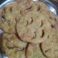 Pooja Jaymin Naik's cooksnap of when they made મેથી ની ભાજી ની પૂરી.