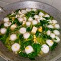 Cooksnap shazrina semasa beliau membuat Sup sawi jepun campur telur.