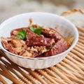 Cooksnap MinSha semasa beliau membuat Sosej Goreng Mudah.