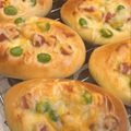 むむるな⭐️'s cooksnap of when they made 枝豆ベーコン☆Wチーズパン（HB生地）.