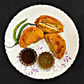 Gurusharan Kaur Bhatia का कुकस्नैप जब उन्होंने चीज़ी उल्टा वड़ा पाव (Cheesy ulta vada pav recipe in Hindi) बनाया था।