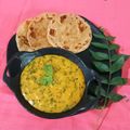 Purvi Modi's cooksnap of when they made Pithala and Bhakri (पिठलं आणि भाकरी).