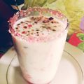 Rafiqua Shama का कुकस्नैप जब उन्होंने बनाना मिल्क शेक (Banana milk shake recipe in Hindi) बनाया था।