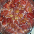ronald.vaughan.96's cooksnap of when they made Raspberry Strawberry Rhubarb Jam.
