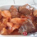 Cooksnap από tzoulitsa στη συνταγή Μοσχαράκι με κυδώνια