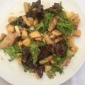 El cooksnap de Javier Rubin Lopez "el salsero" cuando hizo Ensalada de verano de brotes de lechuga verde y roja con ingredientes.