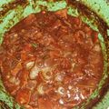 Cooksnap Sylvia Yaya semasa beliau membuat Daging Masak Hitam.