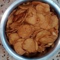 Isha Sharma का कुकस्नैप जब उन्होंने खस्ता मठरी (khasta mathri recipe in Hindi) बनाया था।
